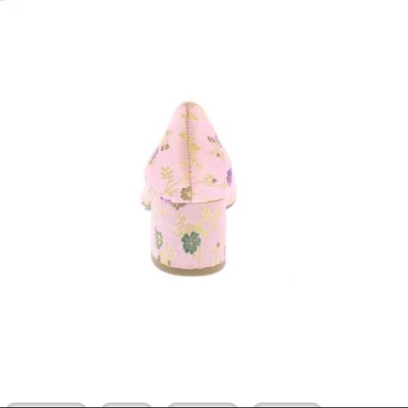 Lovely Blush Floral Heel 🌺 Sale - Picture 3 of 3